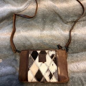 STS Diamond Simple Cowhide Leather Crossbody  Purse